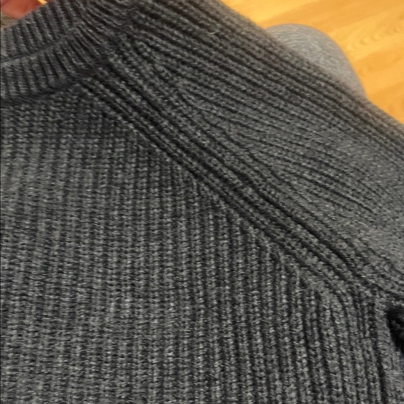 Gap kids charcoal sweater sz 12 XL - Picture 4 of 7